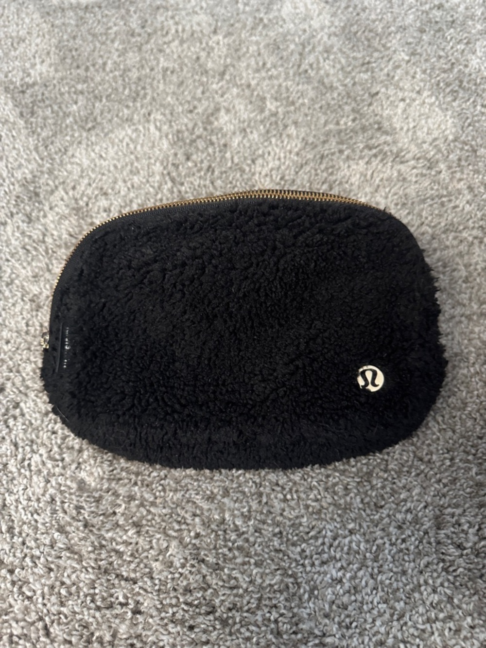 Lululemon Black Sherpa belt bag